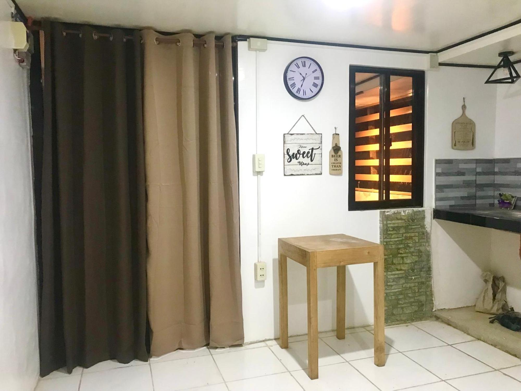 Central Hub Homestay Puerto Princesa Εξωτερικό φωτογραφία